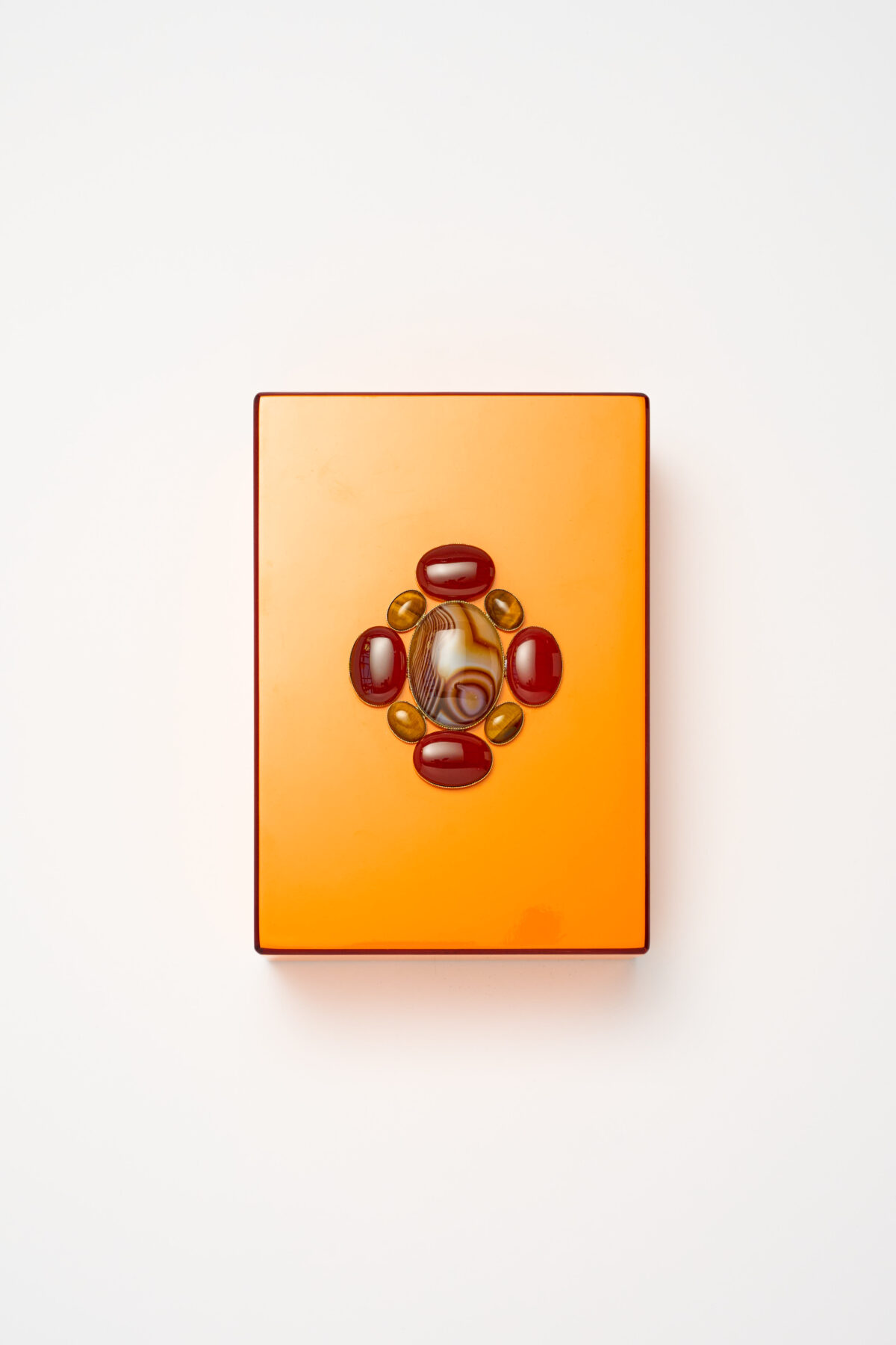 Lacquered wood box in orange tones - Unique piece - Image 2