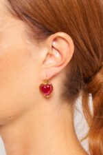 BOUCLES D'OREILLES DORMEUSES ROUGE