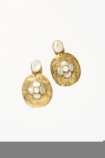 BOUCLES D’OREILLES CLIPS .