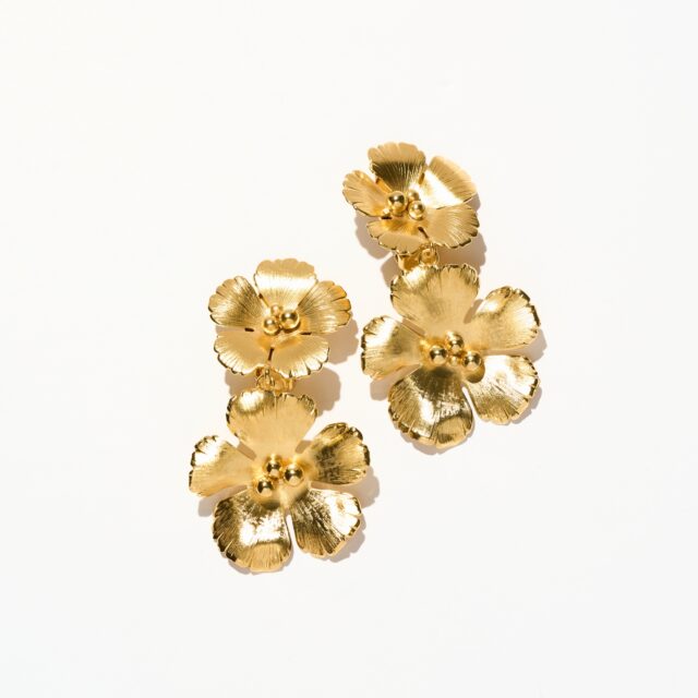 BOUCLES D’OREILLES CLIPS .