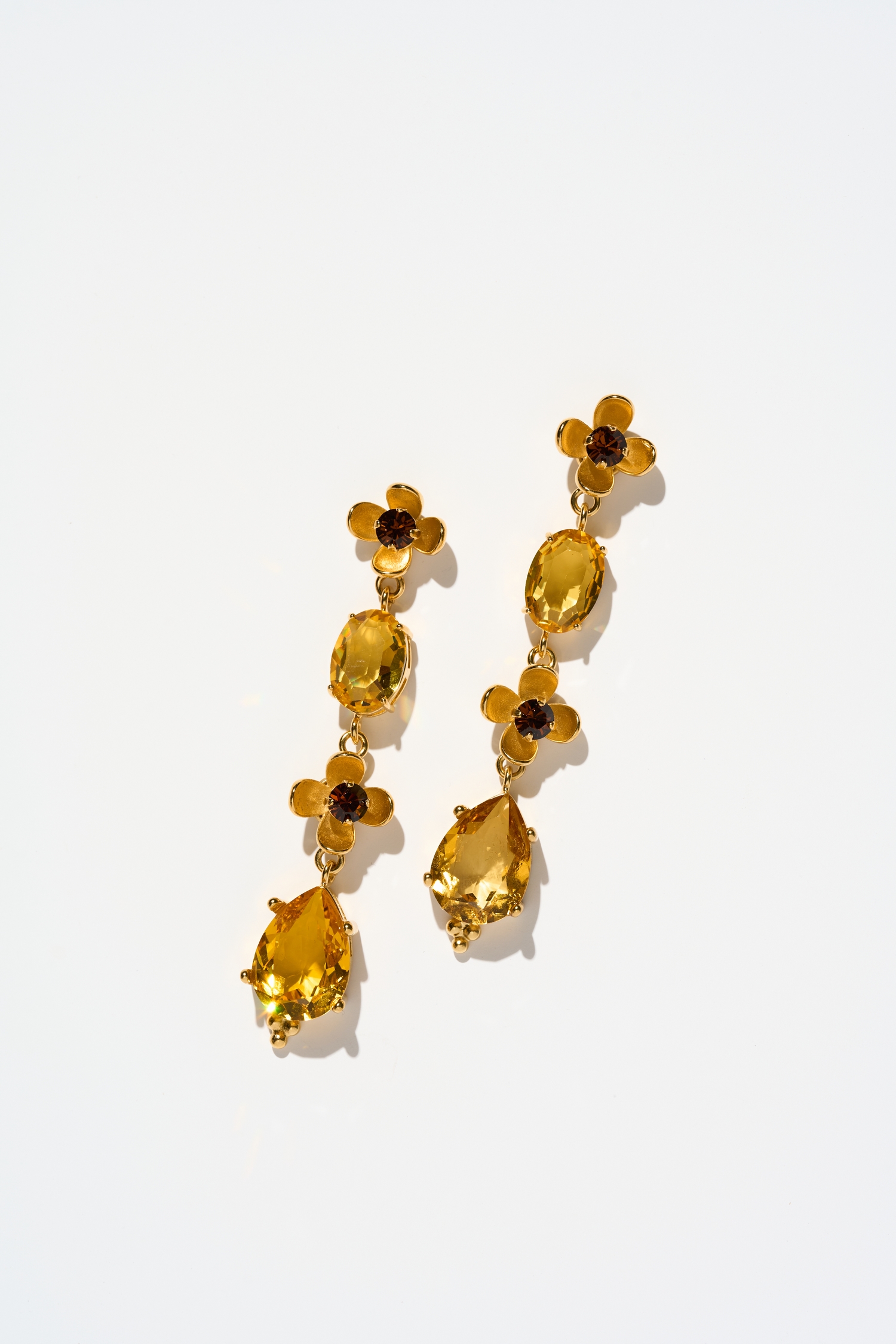 BOUCLES D’OREILLES PERCÉES SMOKEY