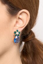 BOUCLES D’OREILLES PERCÉES VERT