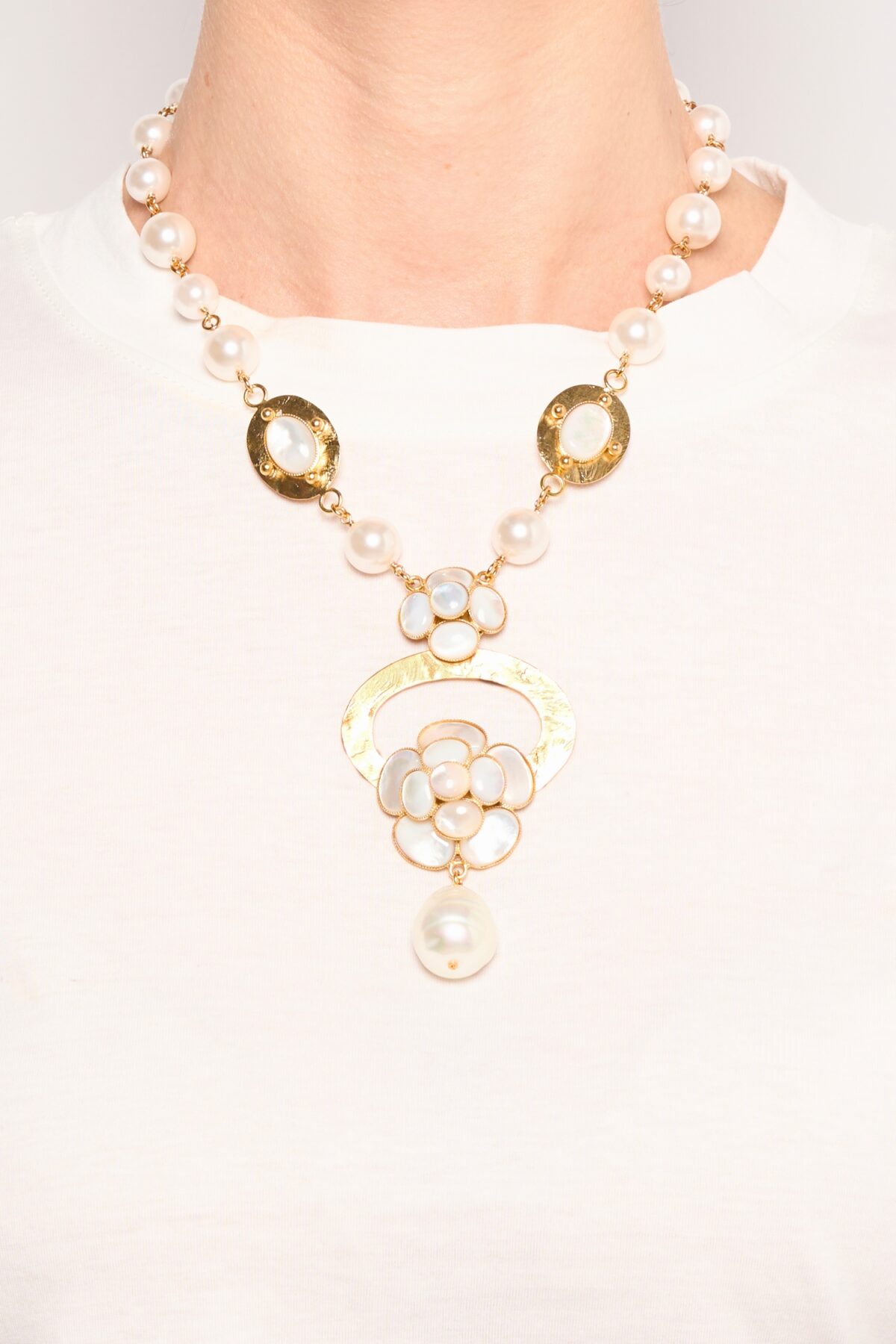 COLLIER CAMELIA BYZANCE .