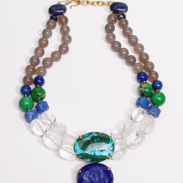 COLLIER MALACHITE CHRYSOCOLE .
