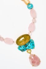 COLLIER TURQUOISE QUARTZ ROSE .