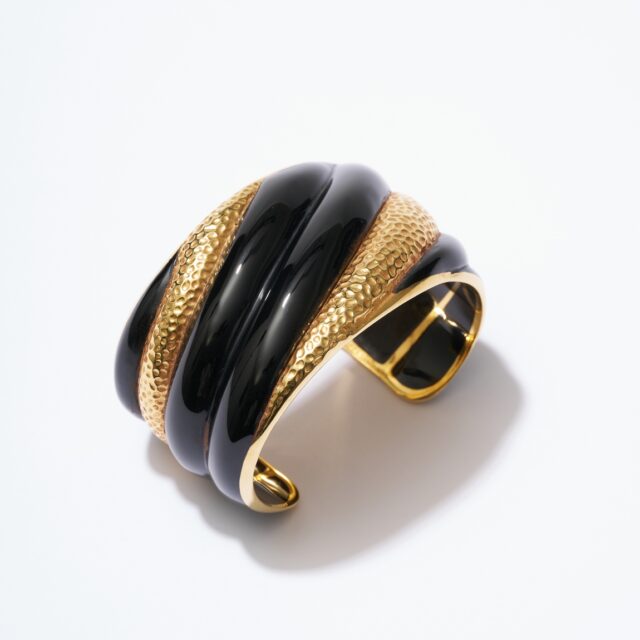 GRANDE MANCHETTE COULEUR TWIST NOIR