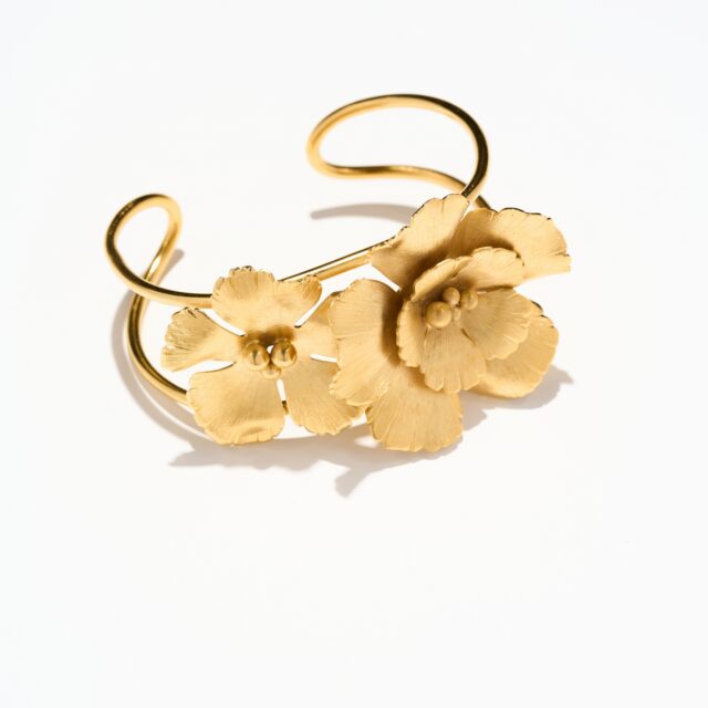 MANCHETTE MAGNOLIA .