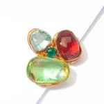 broche femme vitrail 